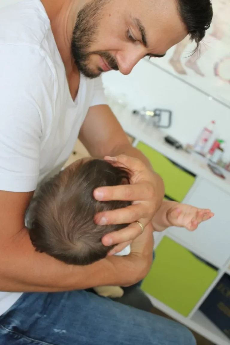 Foto von Craniosacral-Osteopathie bei Kind